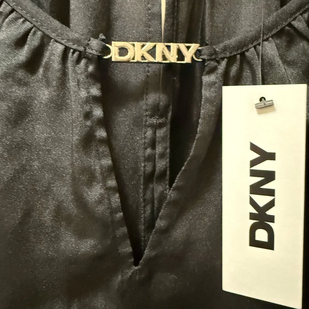 NWT Vintage DKNY Black Satin Bubble Sleeve Blouse - Split Neck Top 2XL - Picture 3 of 7